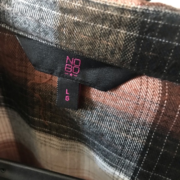 Plaid oversized (L) button up - Picture 2 of 2